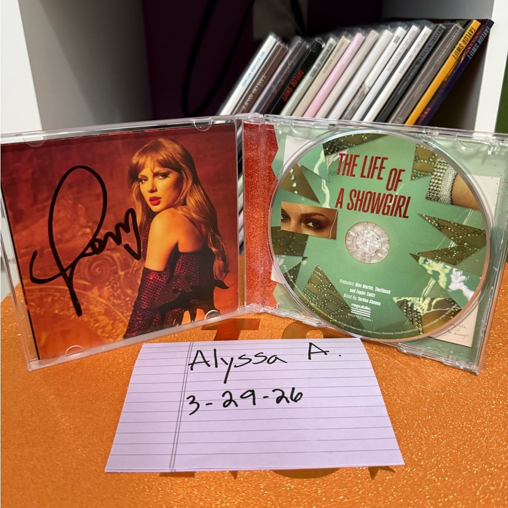 The Life of a Showgirl CD + Hand Signed Photo #3 - Picture 6 of 7